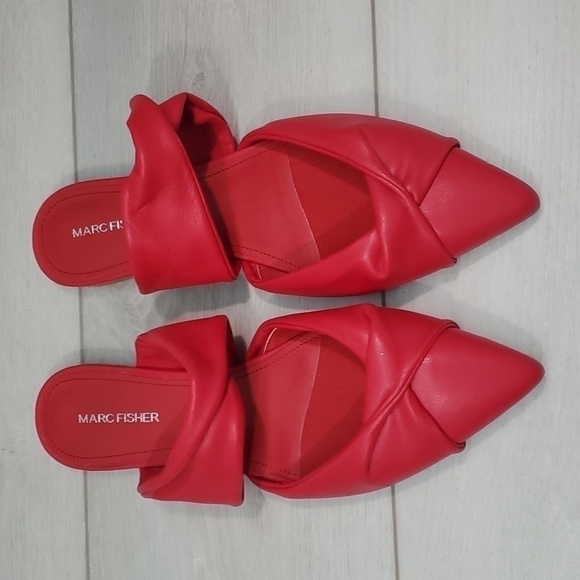 Marc Fisher Women Satera Red Pointed Toe Flats Loafer shoes sz 8M - Picture 4 of 13